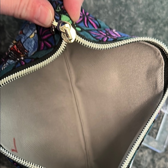 Beauty & the Beast Bundle Stunning Charm Bracelet & Zippered Pouch Gift Set NWOT - Picture 5 of 16